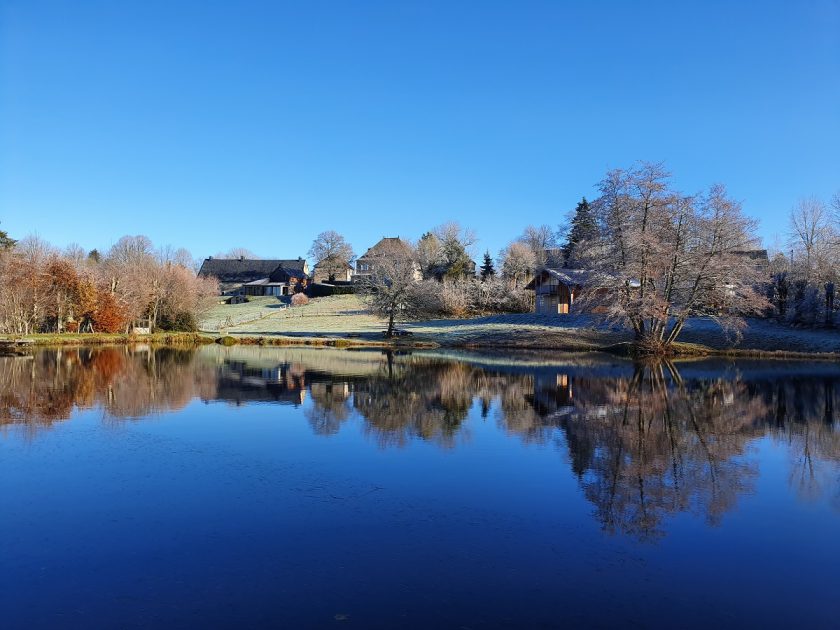 © Le Domaine de l'Eclache Prondines - Portier Eric