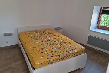 © La Baie à La Goutelle - Ferreirinha Claire et Michel