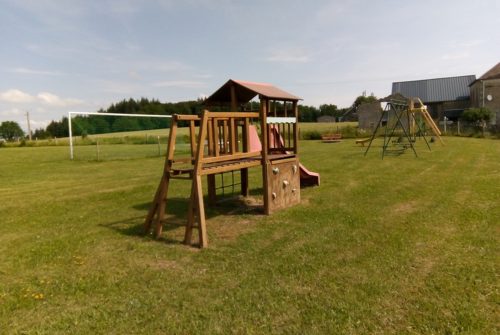 Aire de jeux - Fernoël