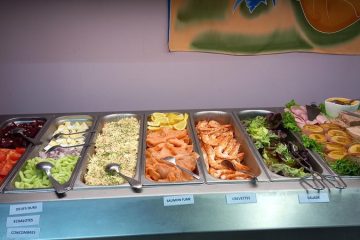 © Buffet d'entrées - SAS Les Globetrotteurs