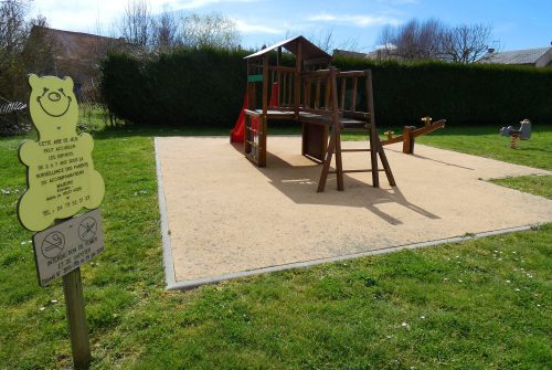 Aire de jeux - Virlet