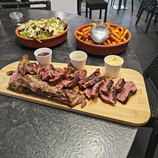 © Bar restaurant kebab le Selena_Les Ancizes-Comps - Le Selena