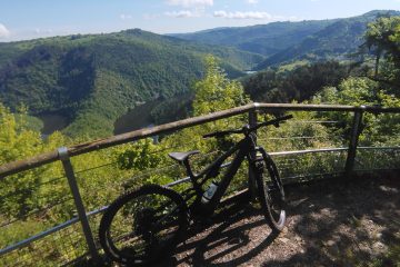 © Les sentiers des Combrailles à Vélo_Saint-Angel - Julien Roussel
