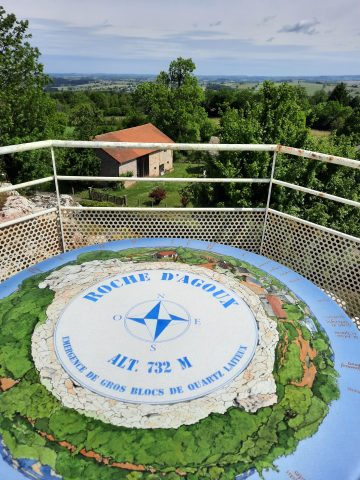 © La Roche de Quartz_Roche-d'Agoux - Combrailles Auvergne Tourisme
