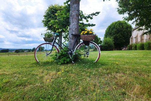 Entre croix et bocages