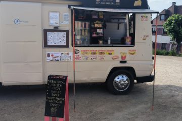 © Snack chez Kenny - La frite en famille