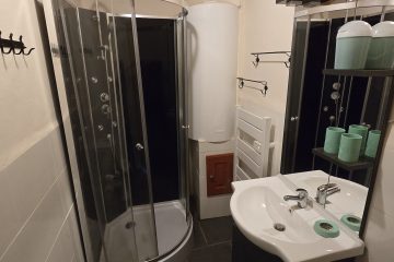 © Gîte Gouttières - Jeannet Oele