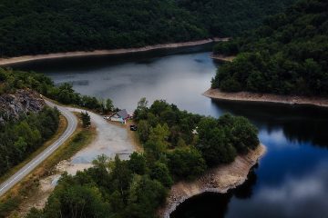 © le parking - Le Rendez-vous