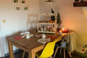 © Petit-dejeuner Gîte Les Cerisiers - Blom Remco