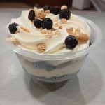 © Tiramisu biscuit myrtilles - L’Obélix