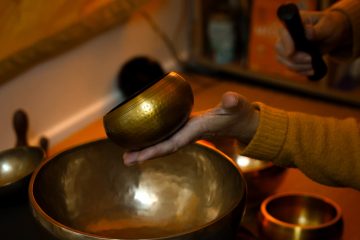 © L'écoute - Dalle Huguette